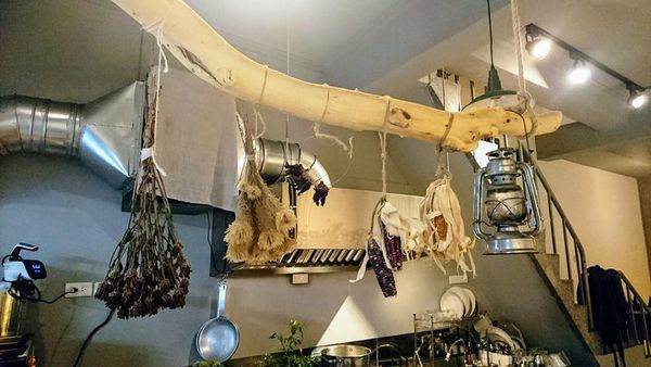 30629550_1844572875574393_8169079942189940736_n