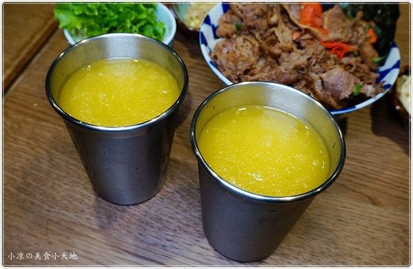 牛丁次郎坊x深夜裡的和魂燒肉丼x大里旗艦店：台中大里』牛丁次郎坊║食尚玩家推薦，肉控必吃平價燒肉丼飯，職人定食超人氣美味定食!