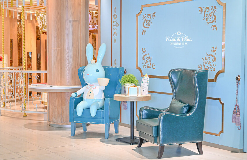 台中捷運美食推薦，不限時下午茶，居然內藏旋轉木馬，多款伴手禮可挑選 -妮妮布魯