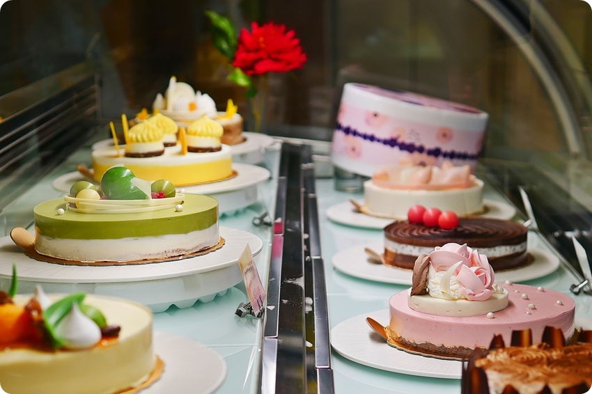 台中母親節蛋糕推薦|義式冰淇淋蛋糕專賣店-法雅花園甜點，隱藏版芋馨派只賣母親節錯過等明年