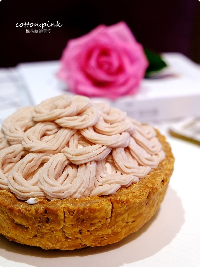 台中母親節蛋糕推薦|義式冰淇淋蛋糕專賣店-法雅花園甜點，隱藏版芋馨派只賣母親節錯過等明年