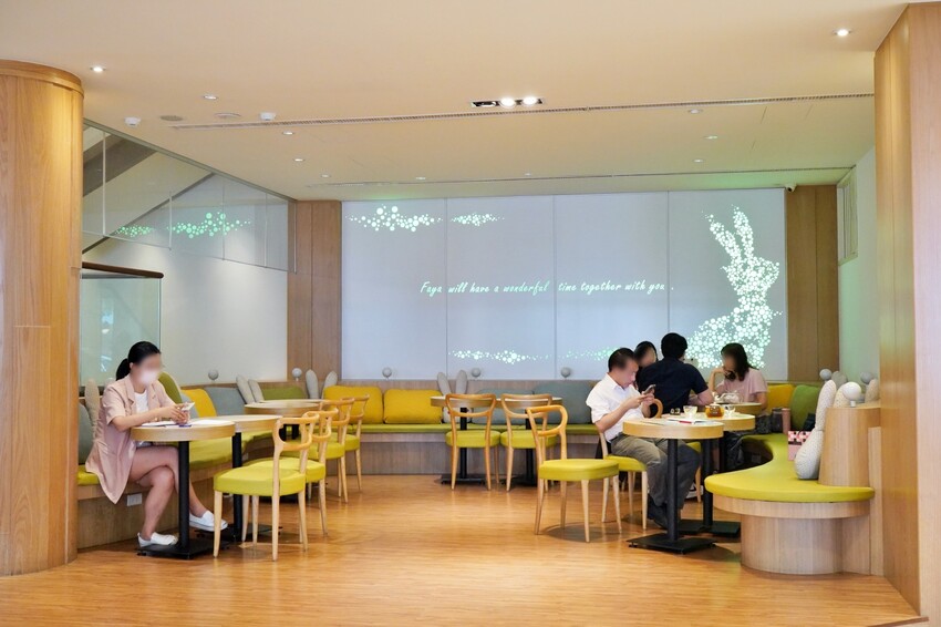 台中市西屯區義式冰淇淋蛋糕、義式冰淇淋口味超豐富!還能吃到早午餐,新品咖啡椰奶冰沙更是必點!