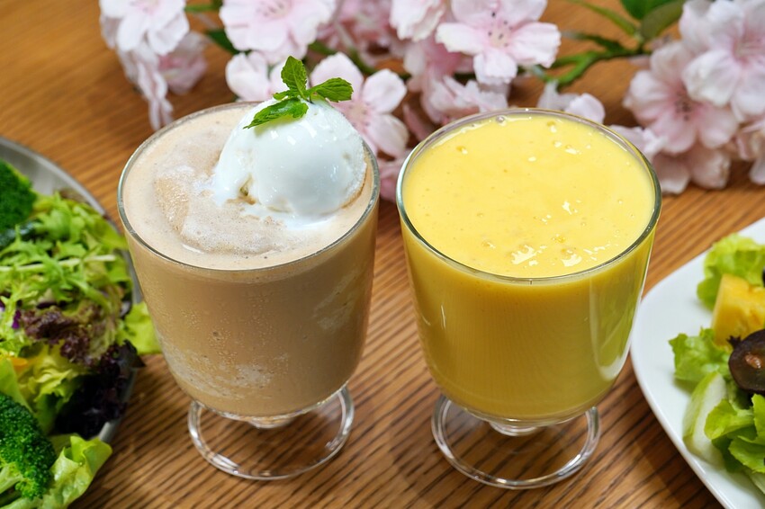 台中市西屯區義式冰淇淋蛋糕、義式冰淇淋口味超豐富!還能吃到早午餐,新品咖啡椰奶冰沙更是必點!