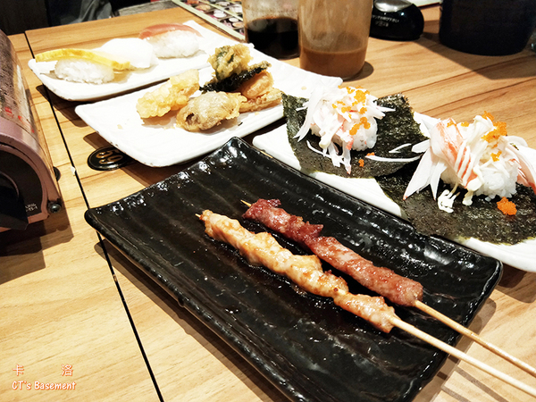 和食さとWashoku SATO:CT Travel●新北淡水和食さとWashoku SATO。高CP值的日式鍋物吃到飽。餐點選擇超豐富!