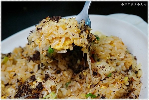 鮮饌香精緻炒飯專賣店:台中沙鹿』鮮饌香精緻炒飯專賣店║獨創OREO炒飯,高cp值平價家常菜,顛覆傳統的美味(可外送)
