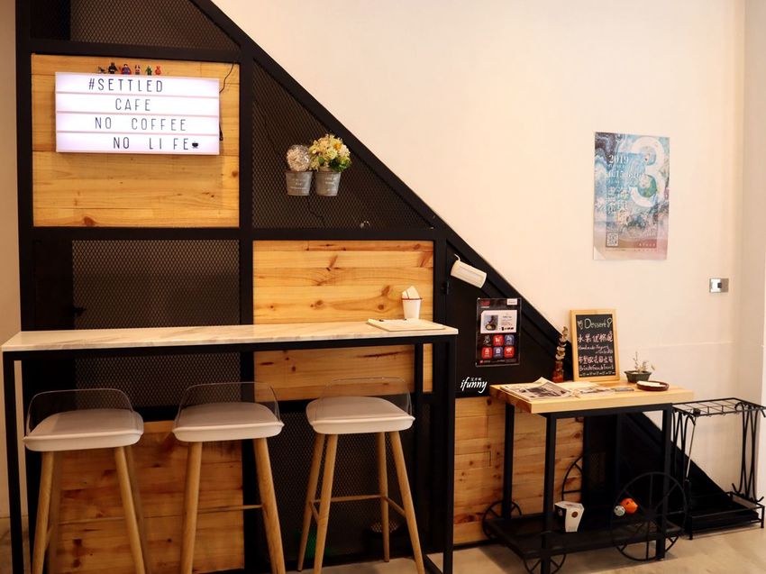 [西門站]Settled Cafe~香港冠軍咖啡豆Cupping Room Coffee Roasters/有餐廳水準的餐點/西門舊時文化區新亮點 - ifunny 艾方妮的遊樂場