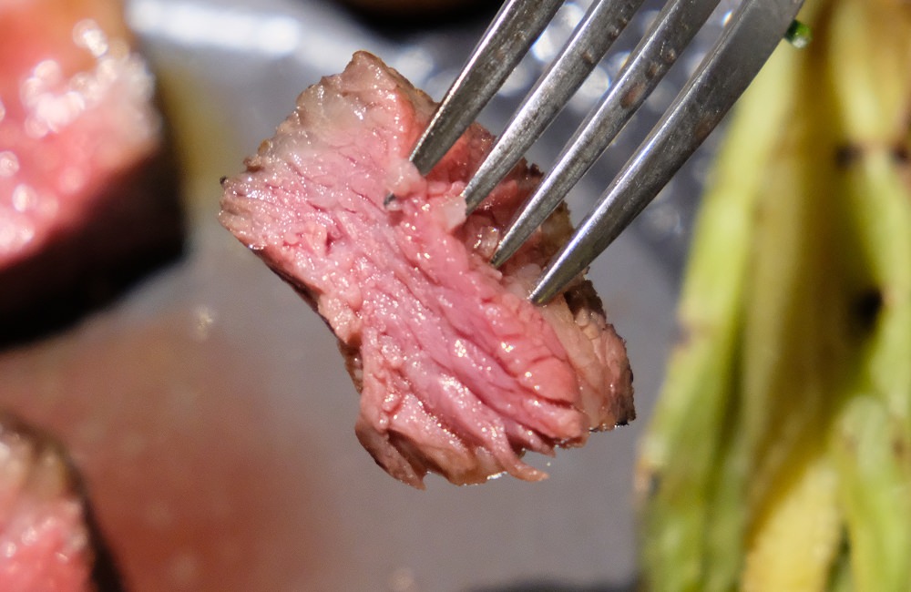 [台南]東區 美國安格斯認證牛排 台南西餐 東西小棧牛排法式餐廳 節慶聚餐公司包場推薦 Weast steak house