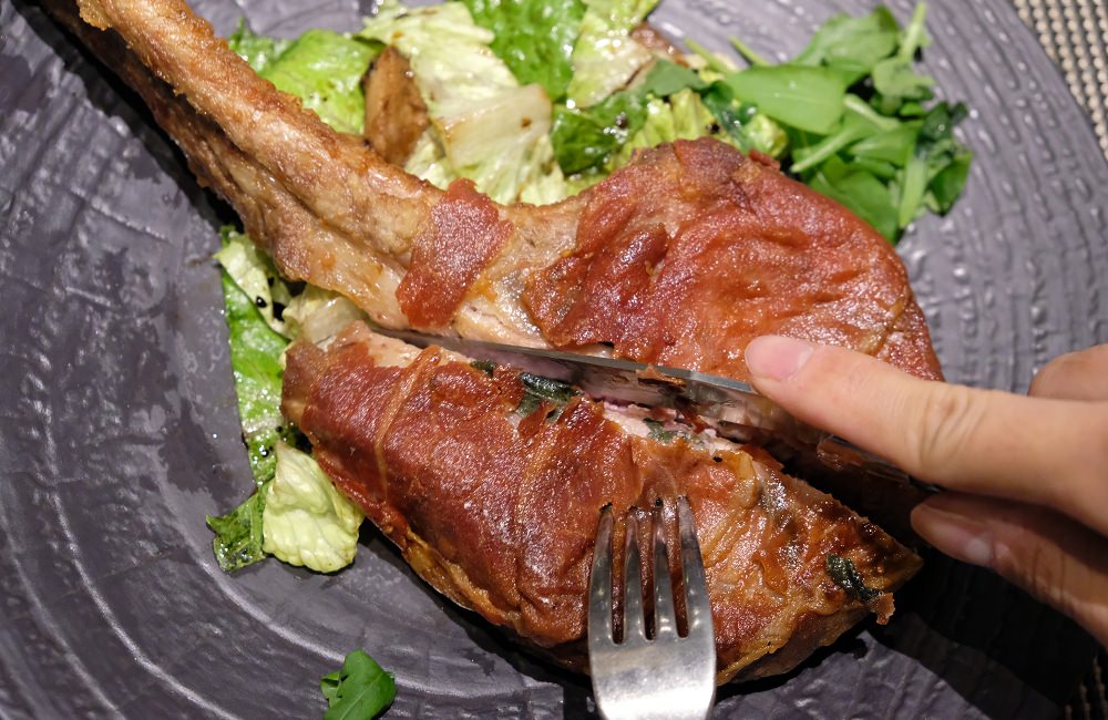 [台南]東區 美國安格斯認證牛排 台南西餐 東西小棧牛排法式餐廳 節慶聚餐公司包場推薦 Weast steak house