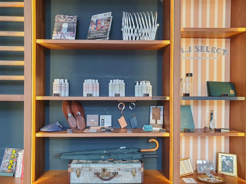 source: imgur.com 台南住宿|友愛街旅館U.I.J Hotel & Hostel(設施篇)-在設計旅店裡品味生活