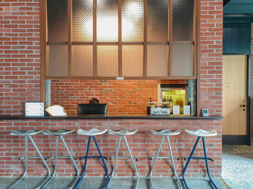 source: imgur.com 台南住宿|友愛街旅館U.I.J Hotel & Hostel(設施篇)-在設計旅店裡品味生活