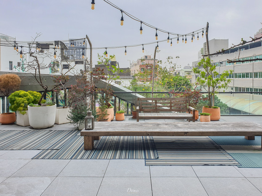 source: imgur.com 台南住宿|友愛街旅館U.I.J Hotel & Hostel(設施篇)-在設計旅店裡品味生活