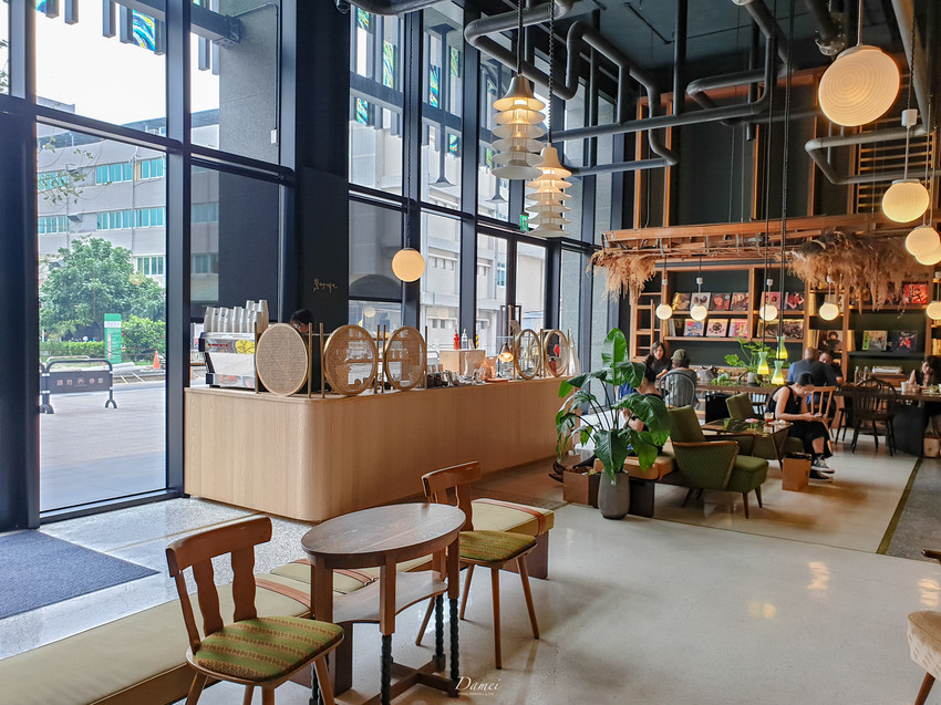 source: imgur.com 台南住宿|友愛街旅館U.I.J Hotel & Hostel(設施篇)-在設計旅店裡品味生活