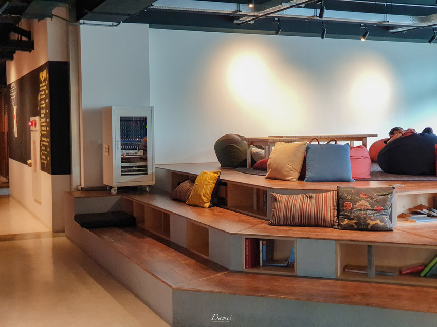 source: imgur.com 台南住宿|友愛街旅館U.I.J Hotel & Hostel(設施篇)-在設計旅店裡品味生活