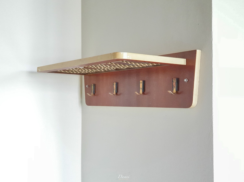 source: imgur.com 台南住宿|友愛街旅館U.I.J Hotel & Hostel(房間篇)-在設計旅店裡品味生活