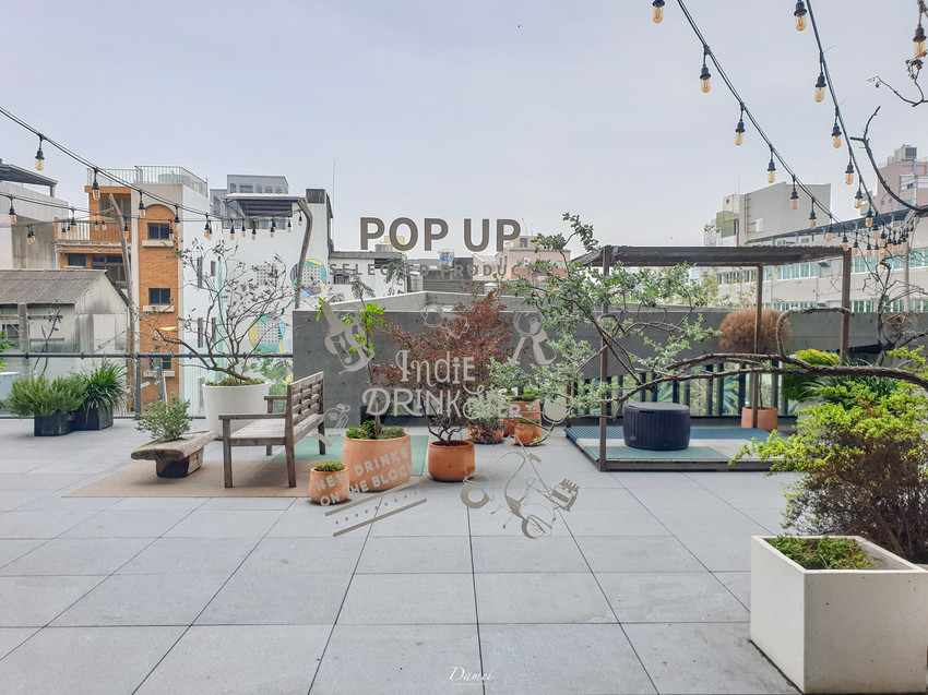 source: imgur.com 台南住宿|友愛街旅館U.I.J Hotel & Hostel(設施篇)-在設計旅店裡品味生活