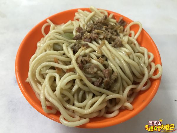 台中豐原美食大腸豬血湯》信義大腸豬血湯菜單價位大公開！在地豐原人最熟悉的老味道～推薦 大腸豬血湯、綜合湯、乾麵。