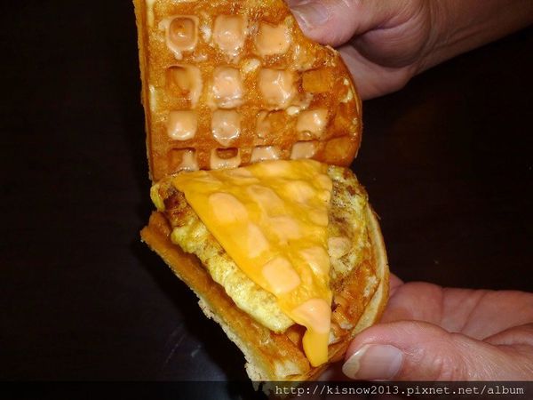 Fun鬆廚房((新埔店))：來一塊美味鬆餅,放鬆一下-新北板橋『Fun鬆廚房-新埔』体驗心得