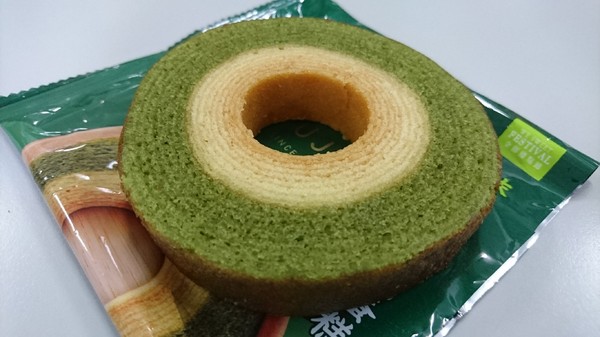 全聯聯名辻利茶舗抹茶甜點:抹茶控們注意囉~全聯X辻利茶舗聯名 抹茶甜點系列~~期間限定4/13-5/13~最潮的綠色旋風千萬別錯過了~