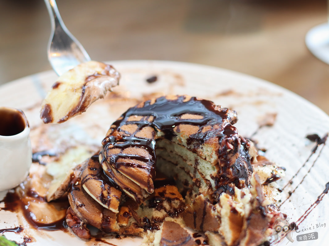 內湖約會餐廳》Lazy Point超美玻璃屋,早晚不同風情 - Lexies Blog,寫食派