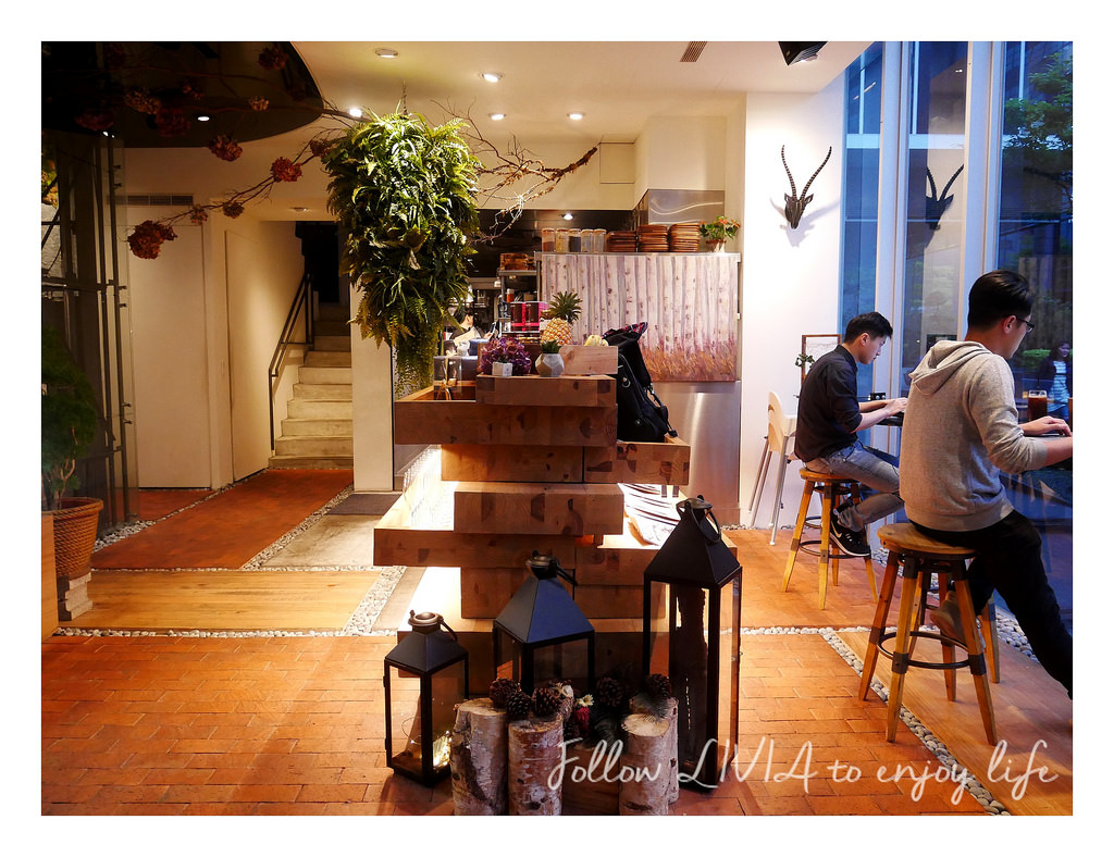 Lazy Point Restaurant & Bar (11)