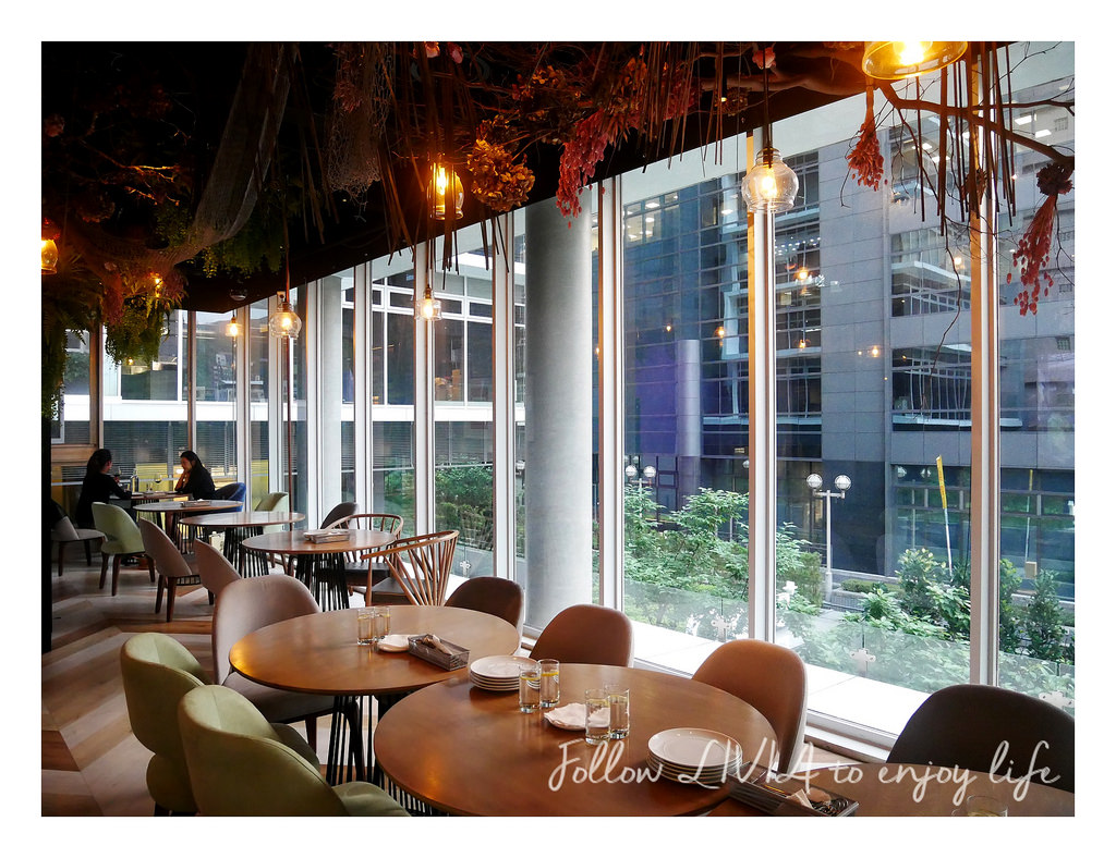 Lazy Point Restaurant & Bar (5)