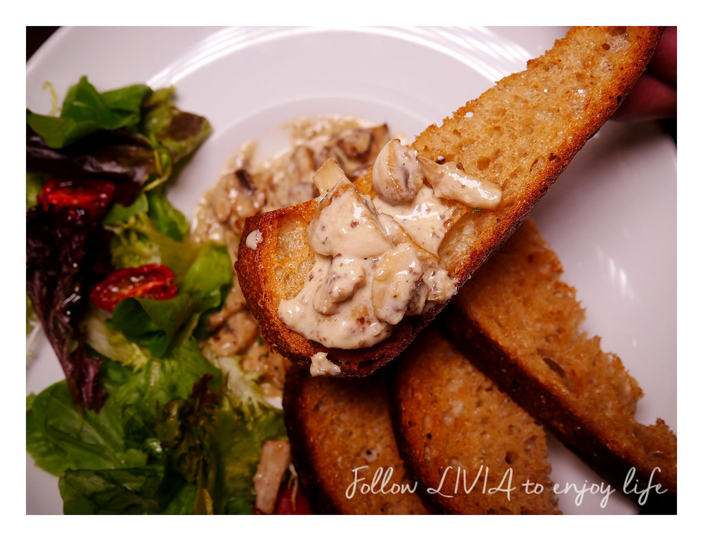 Lazy Point Restaurant & Bar (39)