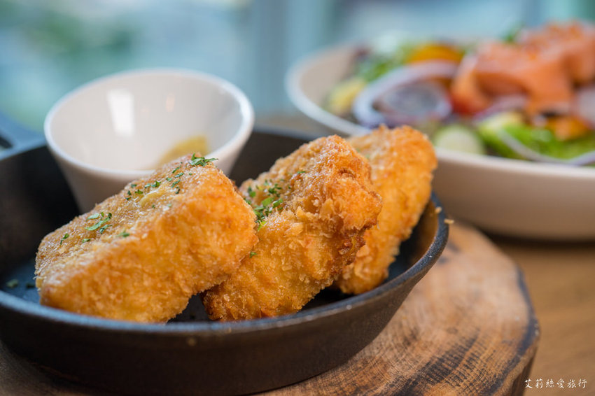 內湖美食》Lazy Point Restaurant & Bar 超有質感的玻璃屋 約會餐廳餐酒館推薦 捷運港墘站 - 艾莉絲愛旅行