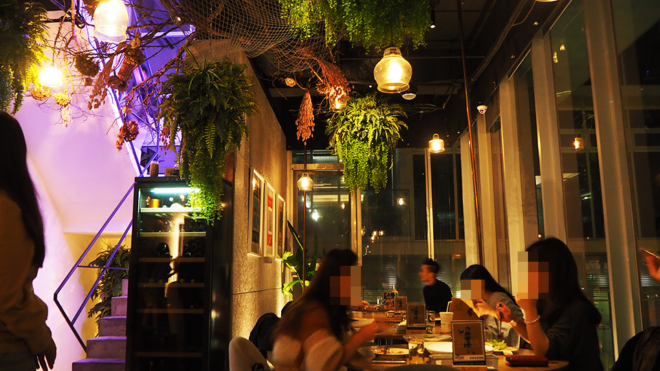 內湖餐酒館Lazy Point Restaurant Bar Lazy Point Restaurant Bar,餐酒館,我不是他媽媽,BAR,台北夜生活,人氣酒吧,人氣餐酒館,特色餐酒館,叢林系餐酒館