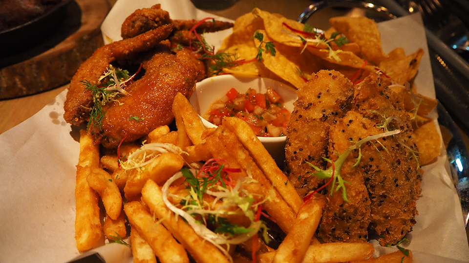 內湖餐酒館Lazy Point Restaurant Bar Lazy Point Restaurant Bar,餐酒館,我不是他媽媽,台北約會餐廳,內湖約會餐廳,台北空中餐廳,內湖小酒吧,台北小酒吧