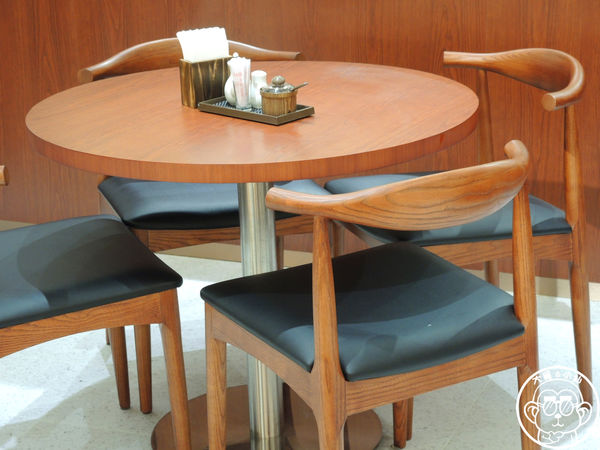 池記(微風台北車站店)：呷飽祙【台北中正･池記 微風台北車站店】香港雲吞麵台北吃得到