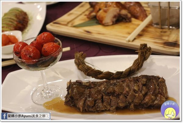 晶悅軒粵菜餐廳：[食記]►桃園粵菜餐廳推薦◄晶悅軒新派粵菜料理/金牌吊燒雞/脆皮六兩金/稻香西施牛/南洋咖哩軟蟹、每桌出示本文可加贈冰心綠豆糕一份