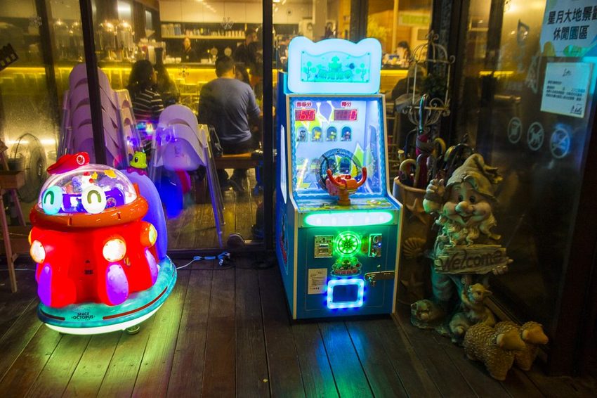 【住宿.台中】后里住宿/星月文旅~緊鄰星月大地景觀休閒園區,超大泡湯池、兒童遊戲區、無敵美景