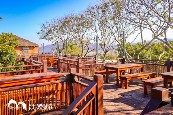 星月文旅:台中民宿-星月文旅|麗寶樂園旁坐擁台中夜景享受湯屋泡澡樂趣近花博園區