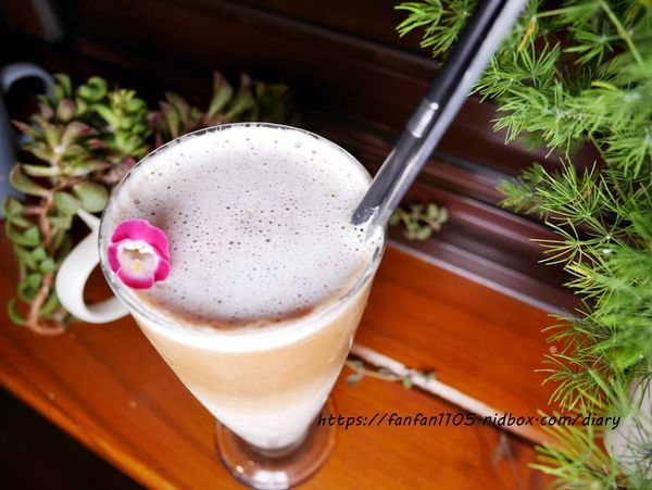 【台中住宿】星月文旅 #台中親子住宿 #星月大地 #玩水 #泡湯 #餵魚 #夕陽 #夜景 #IG打卡熱點 (31).JPG