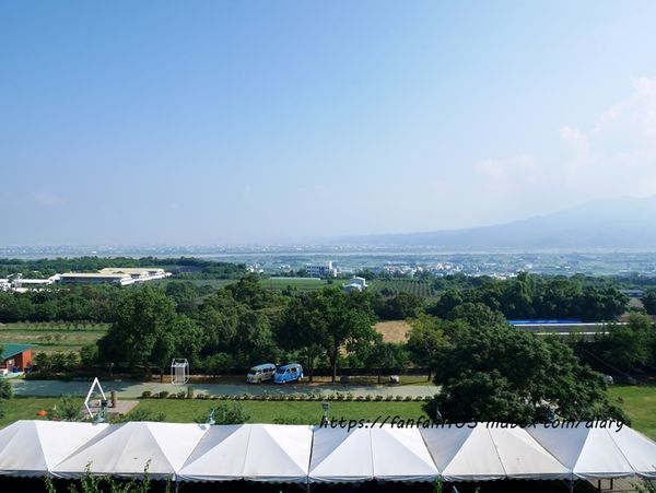 【台中住宿】星月文旅 #台中親子住宿 #星月大地 #玩水 #泡湯 #餵魚 #夕陽 #夜景 #IG打卡熱點 (46).JPG