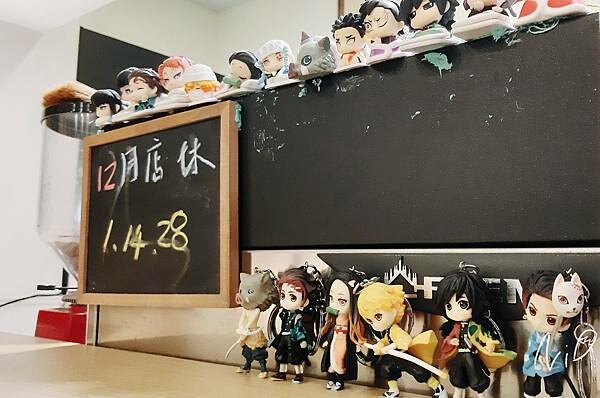 20201221 甜點櫃子 20201221 甜點櫃子