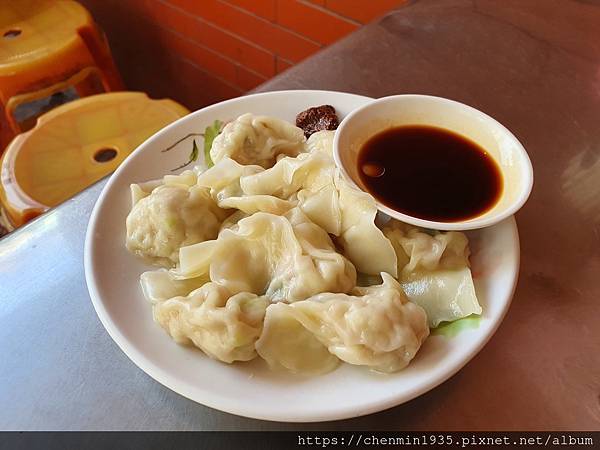 穎川水餃/ 鍾愛銅板美食的貪吃鬼 提供