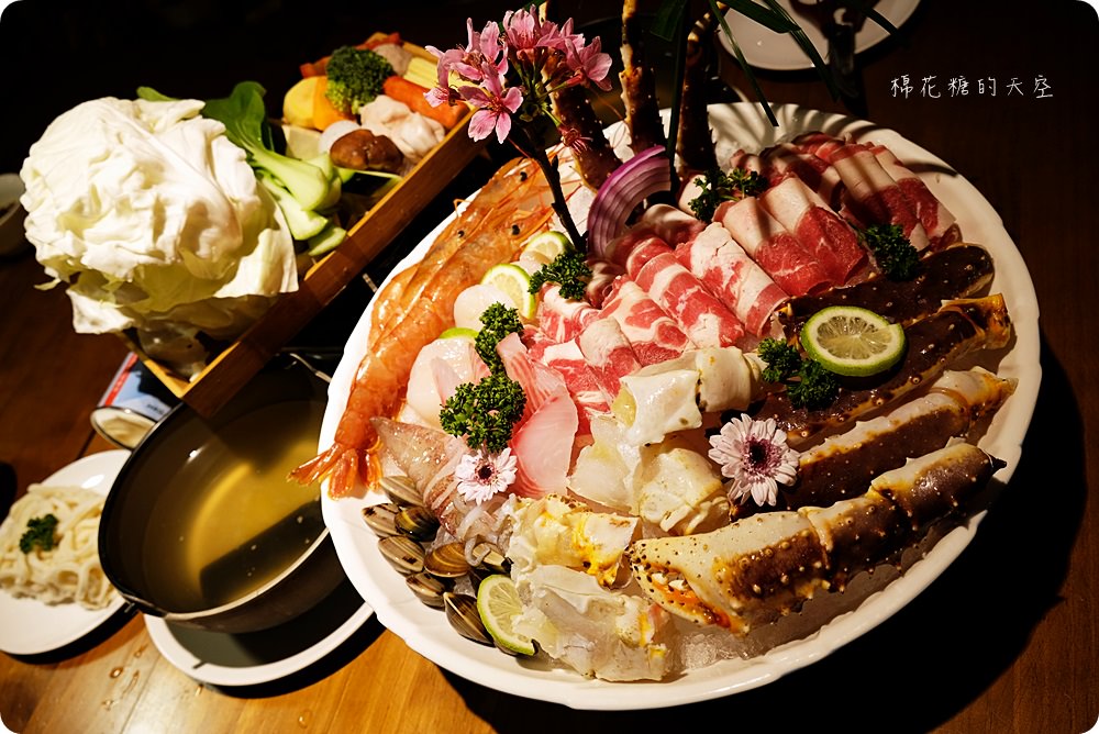 民歌西餐廳重現！凱度咖啡音樂餐館大吃帝王蟹火鍋還能聽好歌～