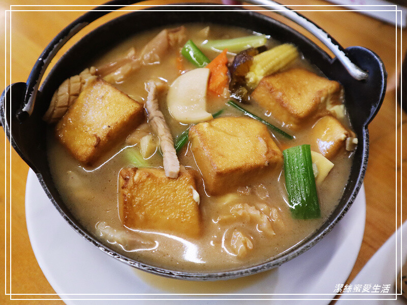 棗莊 古藝庭園膳坊-苗栗公館/庭園民俗藝品x紅棗客家料理.古色古香不只是餐廳