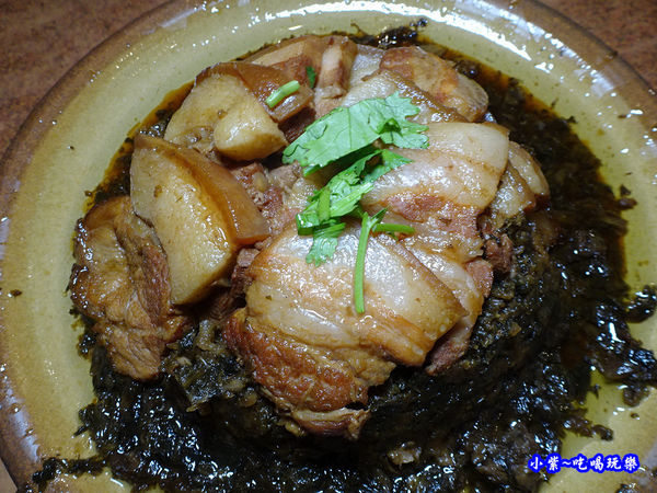 梅干扣肉-苗栗棗莊 (1).jpg
