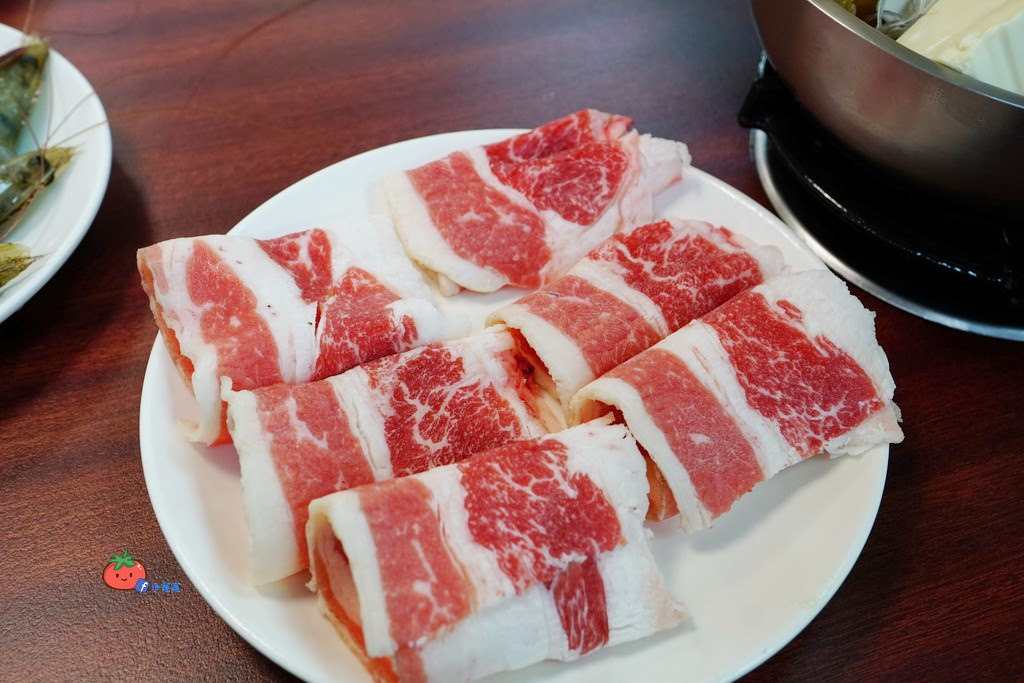 中壢愛邦你小火鍋 加入會員買一送一