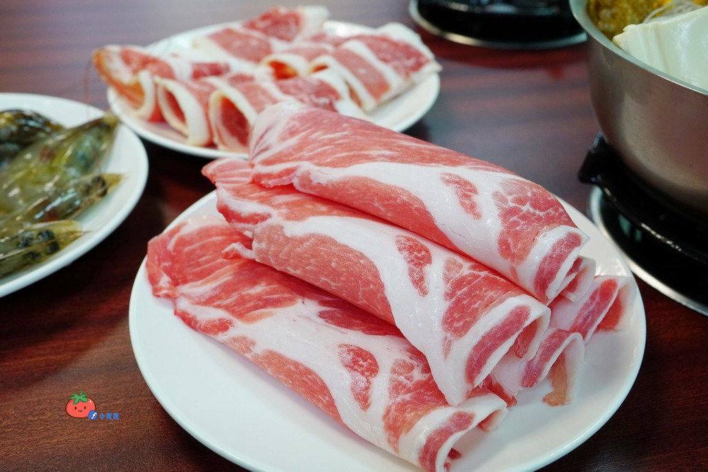 中壢愛邦你小火鍋 加入會員買一送一