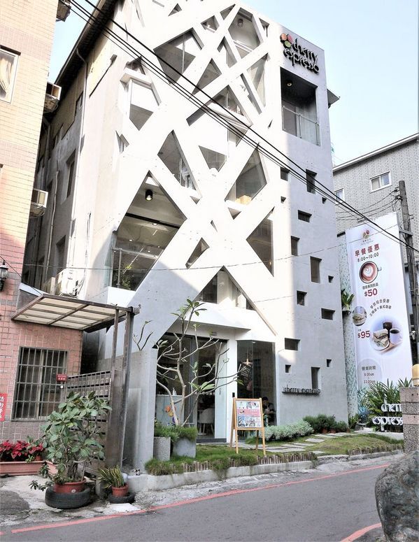 櫻桃計畫 Cherry Espresso:| 台中逢甲 | 櫻桃計畫Cherry Espresso 溫馨咖啡館 . 平價手沖咖啡 / 下午茶甜點