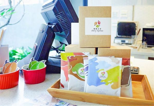 櫻桃計畫 Cherry Espresso:| 台中逢甲 | 櫻桃計畫Cherry Espresso 溫馨咖啡館 . 平價手沖咖啡 / 下午茶甜點