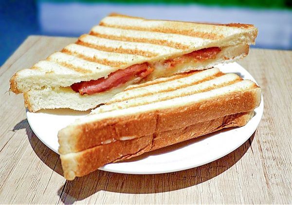 櫻桃計畫 Cherry Espresso:| 台中逢甲 | 櫻桃計畫Cherry Espresso 溫馨咖啡館 . 平價手沖咖啡 / 下午茶甜點