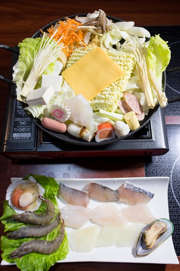 南大門：高雄楠梓︱台糖量販楠梓店 - 南大門韓式料理　不點熱門八色烤肉，雙人鐵板豬五花也超好吃❤