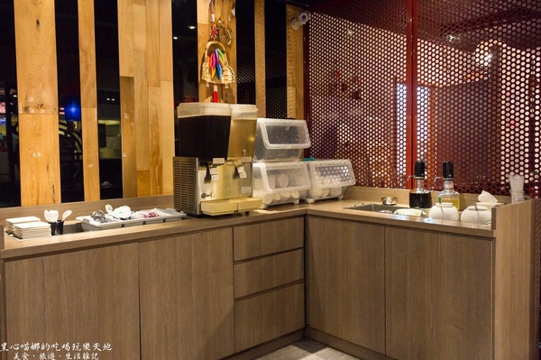 南大門：高雄楠梓︱台糖量販楠梓店 - 南大門韓式料理　不點熱門八色烤肉，雙人鐵板豬五花也超好吃❤