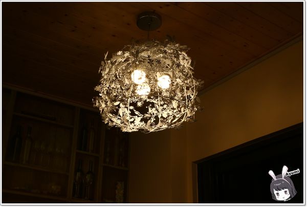 日月鎊品火鍋：[食記]►台南安平區◄日月鎊品火鍋－每日堅持以耗時費工的方式熬煮湯頭，允諾絕不添加人工添加物