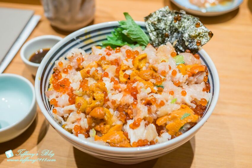 [台北美食]日本橋海鮮丼つじ半 Tsujihan/東京必吃排隊海鮮丼/捷運市政府站(附完整吃法影片)