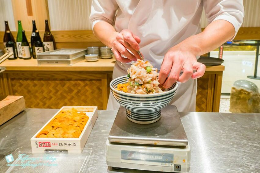 [台北美食]日本橋海鮮丼つじ半 Tsujihan/東京必吃排隊海鮮丼/捷運市政府站(附完整吃法影片)